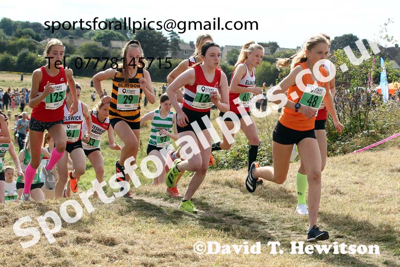 Girls under-15s 2021 North Eastern League, Wrekenton, Low Fell, Gateshead. Photo: David T. Hewitson/Sports for All Pics